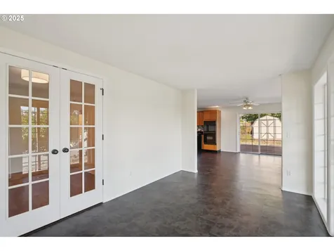 4202 L Circle Washougal WA 98671