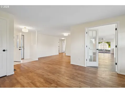 4202 L Circle Washougal WA 98671