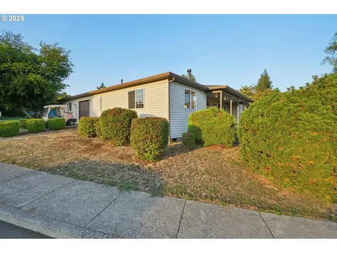 4202 L Circle Washougal WA 98671