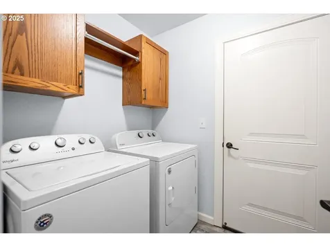 635 Valley Vista Street Sutherlin OR 97479