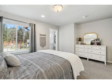 3991 SE Century Boulevard Hillsboro OR 97123