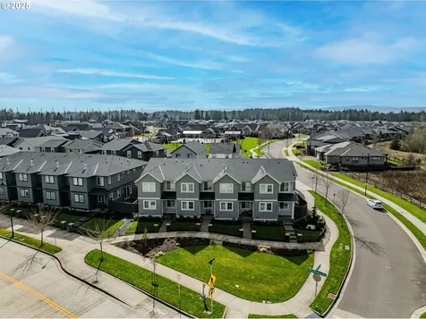 3991 SE Century Boulevard Hillsboro OR 97123