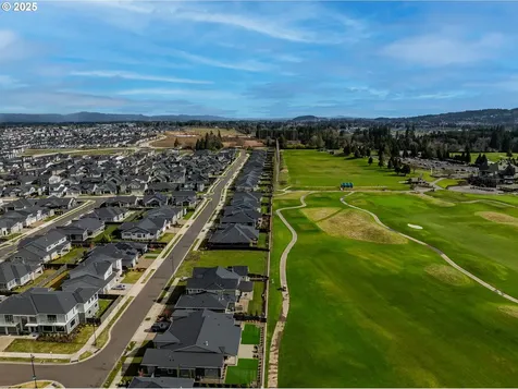 3991 SE Century Boulevard Hillsboro OR 97123