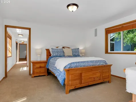715 N Laurel Street Cannon Beach OR 97110