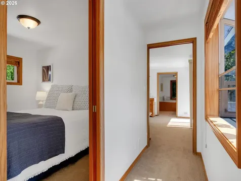 715 N Laurel Street Cannon Beach OR 97110