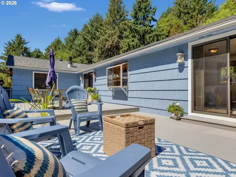 715 N Laurel Street Cannon Beach OR 97110