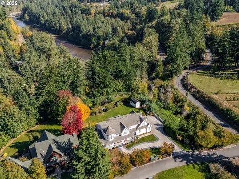 28499 SE Sweetbriar Road Troutdale OR 97060