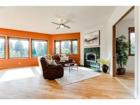 37871 Jasper Lowell Road Jasper OR 97438