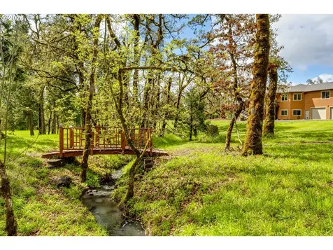 37871 Jasper Lowell Road Jasper OR 97438