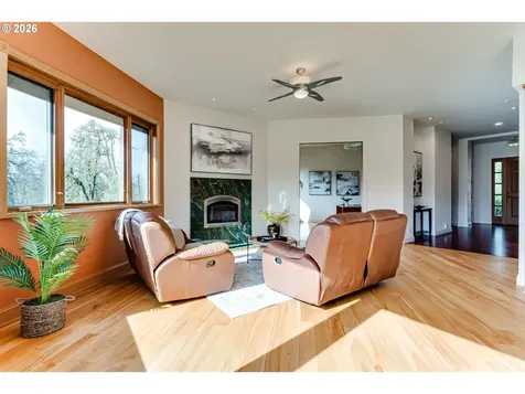 37871 Jasper Lowell Road Jasper OR 97438