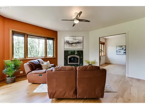 37871 Jasper Lowell Road Jasper OR 97438