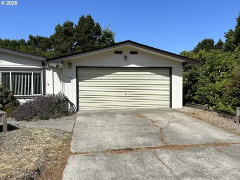 1601 Rhododendron Drive Florence OR 97439