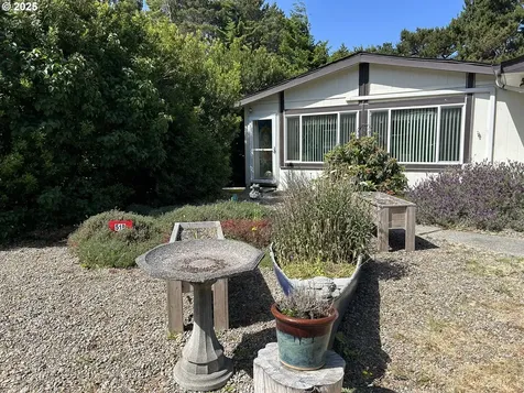 1601 Rhododendron Drive Florence OR 97439