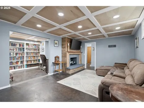3226 SW Isaac Avenue Pendleton OR 97801