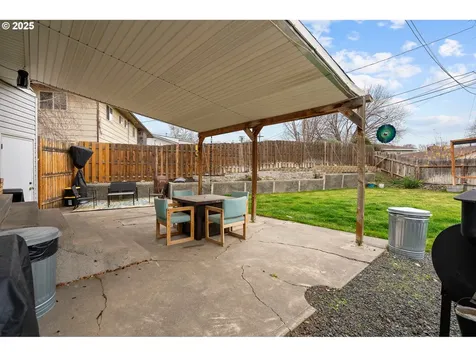 3226 SW Isaac Avenue Pendleton OR 97801