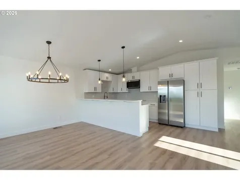 110 Crescent Street Oceanside OR 97134