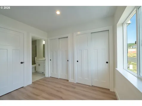 110 Crescent Street Oceanside OR 97134