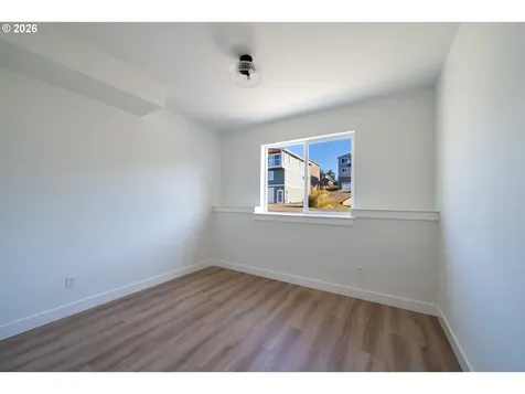 110 Crescent Street Oceanside OR 97134