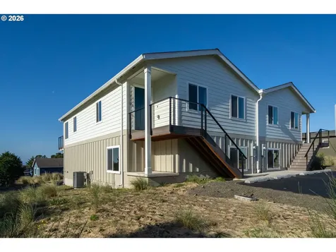 110 Crescent Street Oceanside OR 97134