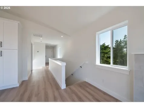 110 Crescent Street Oceanside OR 97134