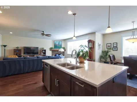 2817 N Estate Street Newberg OR 97132