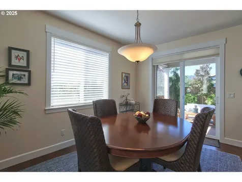 2817 N Estate Street Newberg OR 97132
