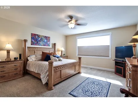 2817 N Estate Street Newberg OR 97132