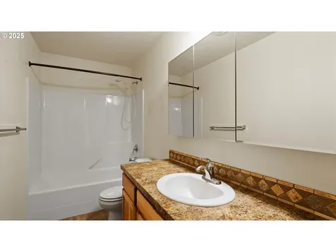 1515 SW Meadow View Drive Hermiston OR 97838
