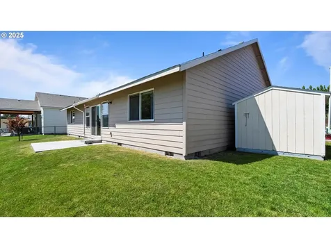 1515 SW Meadow View Drive Hermiston OR 97838