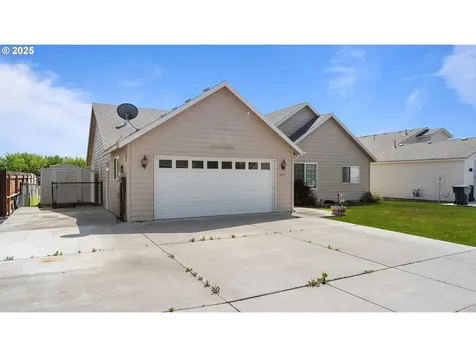 1515 SW Meadow View Drive Hermiston OR 97838