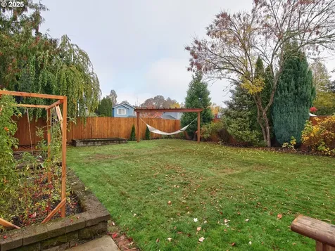 16685 SW Florence Street Beaverton OR 97078