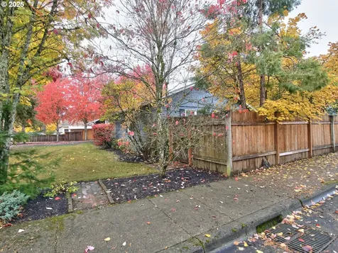 16685 SW Florence Street Beaverton OR 97078