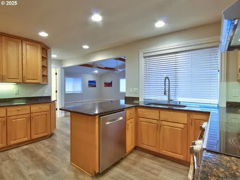 16685 SW Florence Street Beaverton OR 97078