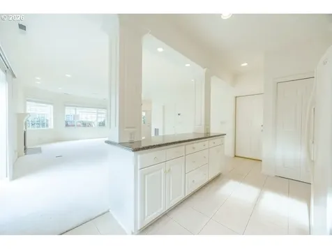 3329 Lake Wood Drive Eugene OR 97408