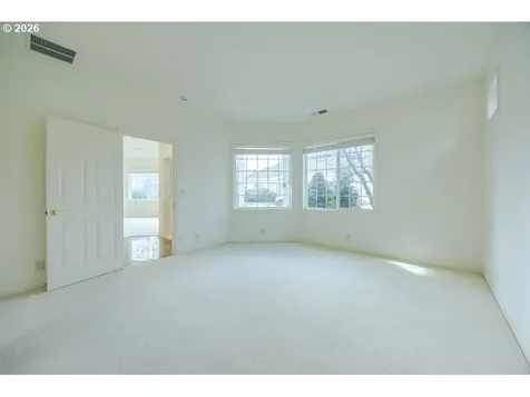 3329 Lake Wood Drive Eugene OR 97408