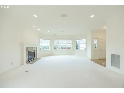 3329 Lake Wood Drive Eugene OR 97408