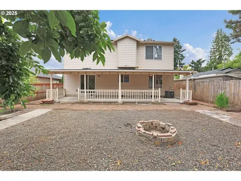 8605 NE Milton Street Portland OR 97220
