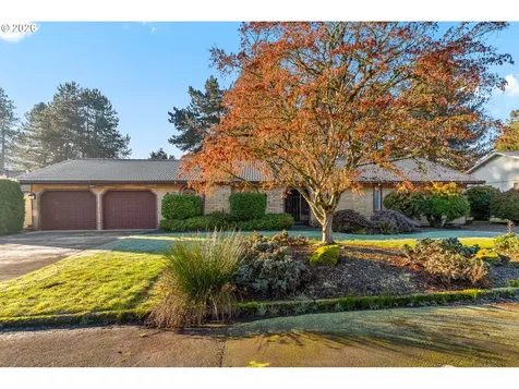 7610 NE Meadows Drive Vancouver WA 98662