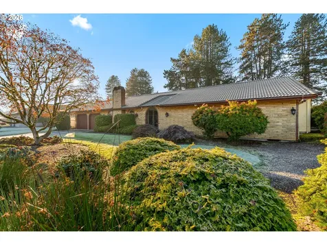 7610 NE Meadows Drive Vancouver WA 98662