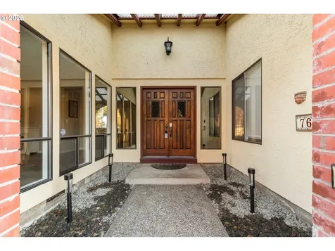 7610 NE Meadows Drive Vancouver WA 98662