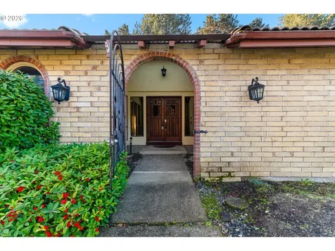 7610 NE Meadows Drive Vancouver WA 98662
