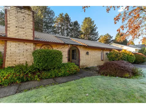 7610 NE Meadows Drive Vancouver WA 98662