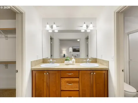4870 NW Olivares Terrace Portland OR 97229