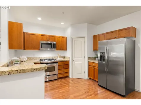 4870 NW Olivares Terrace Portland OR 97229
