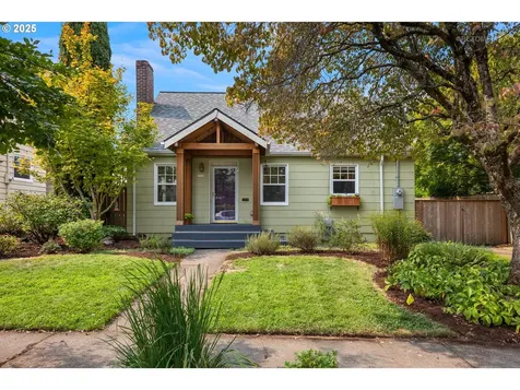 5715 NE 36th Avenue Portland OR 97211