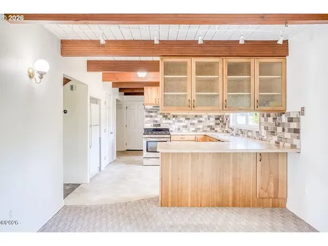 4702 SE 51st Street Lincoln City OR 97367