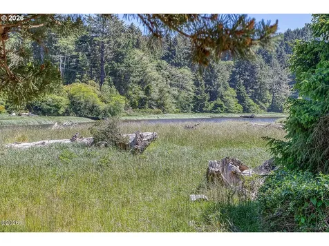 4702 SE 51st Street Lincoln City OR 97367