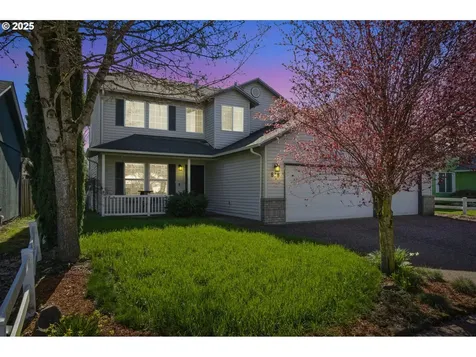878 Meadowlawn Place Molalla OR 97038