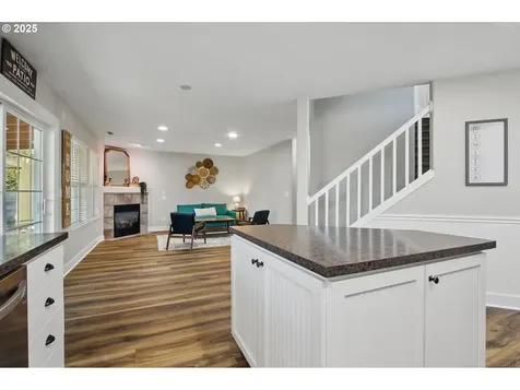 878 Meadowlawn Place Molalla OR 97038