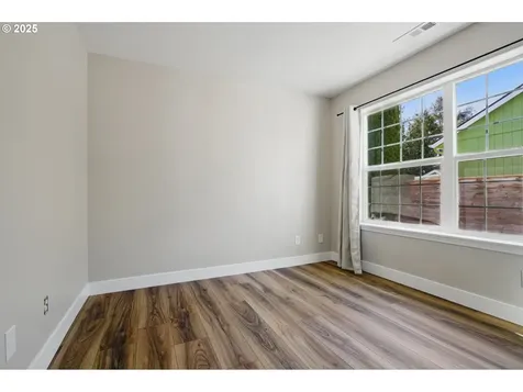 878 Meadowlawn Place Molalla OR 97038